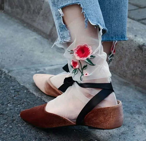 刺繡襪子體驗課 愛美的人,夏天也得穿襪子